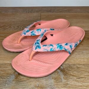 Crocs Women's Kadee II Seasonal Pink Blue Flip Flops, Size 7